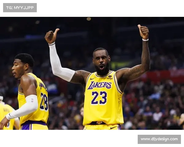 以NBA经验老将为核心打造球队新策略 聚焦经验与年轻球员融合的成功路径 以NBA经验老将为核心打造球队新策略 聚焦经验与年轻球员融合的成功路径