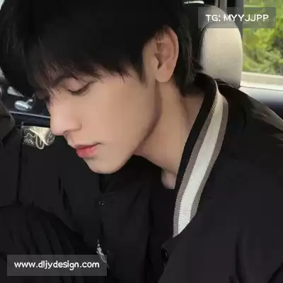 魏航钦